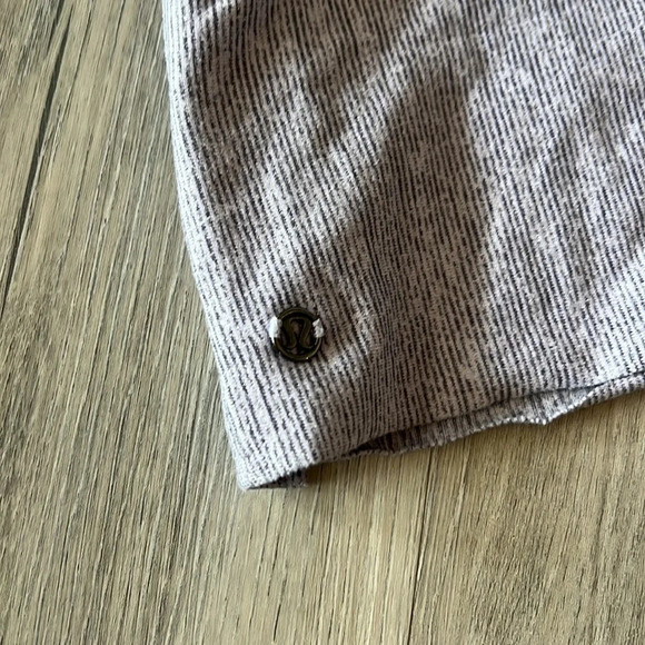 Lululemon button snap  infinity scarf - Picture 6 of 6